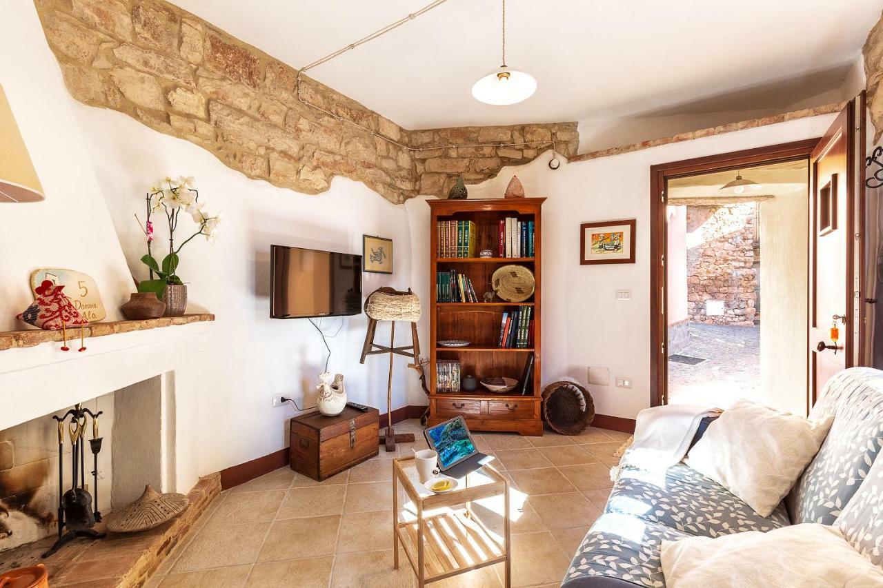 Domu Ala - Bynos Homes Baunei Dış mekan fotoğraf